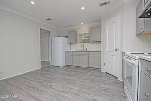 2151 W 29th Ct, Panama City, FL 32405 - Photo 16