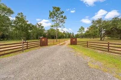 13865 Lesne Road, Fountain, FL 32438 - Photo 10