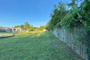 5644 Martin Ct, Panama City, FL 32404 - Photo 8