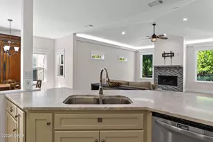 3410 Martinique Ln, Panama City, FL 32408 - Photo 10