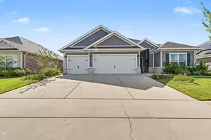 4761 Standing Cypress Dr, Panama City, FL 32404 - Photo 2
