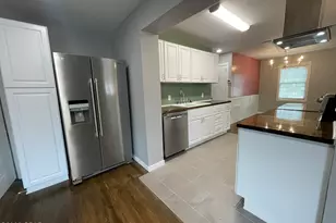 1431 W 11th St, Panama City, FL 32401 - Photo 6