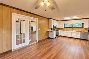 330 Hightower Ave, Bonifay, FL 32425 - Photo 16