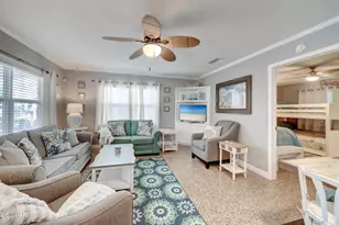 206 Malaga Pl, Panama City Beach, FL 32413 - Photo 8