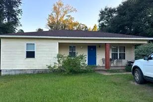 4227 Fieldstone Ct, Marianna, FL 32448 - Photo 1