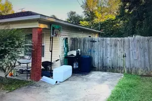 4227 Fieldstone Ct, Marianna, FL 32448 - Photo 2