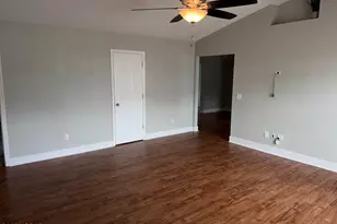 936 Pelican Pl, Panama City Beach, FL 32407 - Photo 4