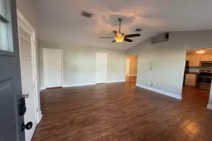 936 Pelican Pl, Panama City Beach, FL 32407 - Photo 2