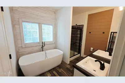 11925 Camellia Street, Fountain, FL 32438 - Photo 10