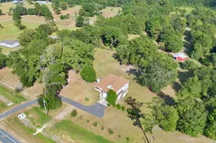 3955 Hwy 77, Chipley, FL 32428 - Photo 4