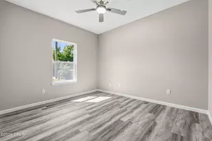 3715 E 13th Ct, Panama City, FL 32404 - Photo 16