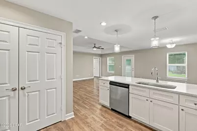 1701 Hickory Avenue, Panama City, FL 32405 - Photo 8