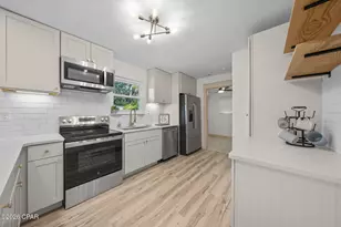 9122 Abba Ln, Panama City Beach, FL 32407 - Photo 4