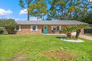 9122 Abba Ln, Panama City Beach, FL 32407 - Photo 2
