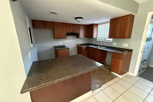 124 Cheri Ln, Panama City, FL 32404 - Photo 2