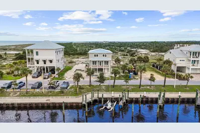 136 Canal Parkway, Mexico Beach, FL 32456 - Photo 16