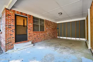 750 Palmer Dr, Caryville, FL 32427 - Photo 12