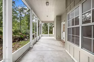 1010 E 8th St, Lynn Haven, FL 32444 - Photo 32