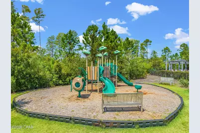 148 Crenshaw Street, Southport, FL 32409 - Photo 10