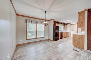 10447 Miller Cir, Youngstown, FL 32466 - Photo 20