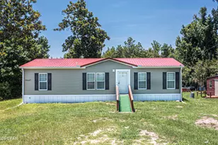10447 Miller Cir, Youngstown, FL 32466 - Photo 6