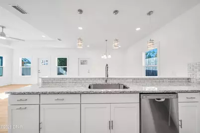 150 Bayou Avenue, Panama City, FL 32401 - Photo 10