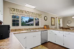 4505 Davis St, Marianna, FL 32446 - Photo 12