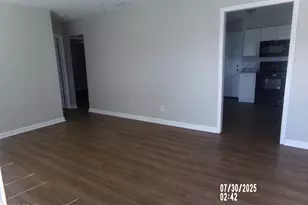 3918 E 11th St, Panama City, FL 32404 - Photo 2