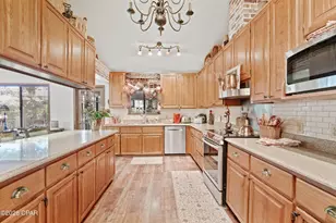 2825 Jackson Bluff Rd, Marianna, FL 32446 - Photo 8