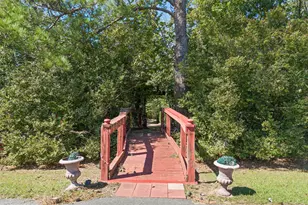 2825 Jackson Bluff Rd, Marianna, FL 32446 - Photo 54