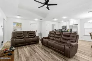 223 Woodlawn Ct, Panama City Beach, FL 32407 - Photo 4