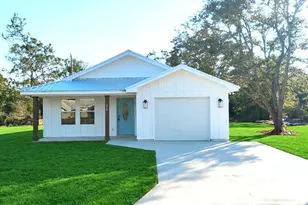 2143 Sunny Hills Blvd, Chipley, FL 32428 - Photo 1
