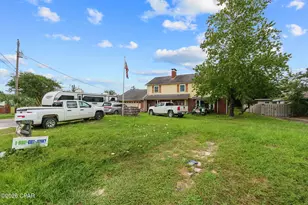 3003 Island View Cir, Panama City, FL 32405 - Photo 2