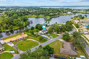 3003 Island View Cir, Panama City, FL 32405 - Photo 1