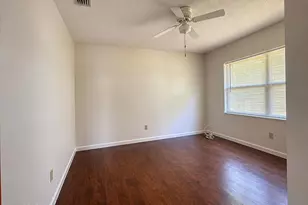 329 W 34th Pl, Panama City, FL 32405 - Photo 12