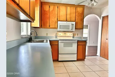 329 W 34th Place, Panama City, FL 32405 - Photo 4