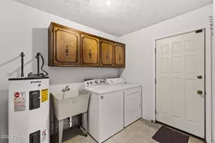 3002 Island View Cir, Panama City, FL 32405 - Photo 18