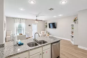 7454 Shadow Lake Dr, Panama City Beach, FL 32407 - Photo 16