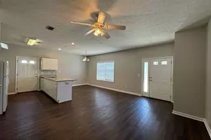 1405 E 14th St, Lynn Haven, FL 32444 - Photo 2