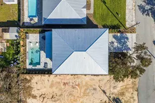 21522 Dolphin Ave, Panama City Beach, FL 32413 - Photo 48