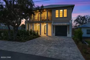 21522 Dolphin Ave, Panama City Beach, FL 32413 - Photo 2