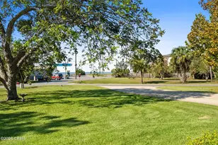 2132 Hayes Ave, Port Saint Joe, FL 32456 - Photo 12