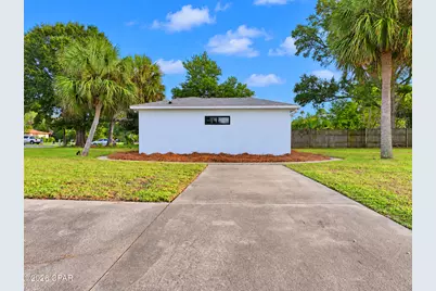 1302 Woodward Avenue, Port Saint Joe, FL 32456 - Photo 44