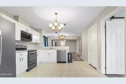 3165 Meadow Street, Lynn Haven, FL 32444 - Photo 10