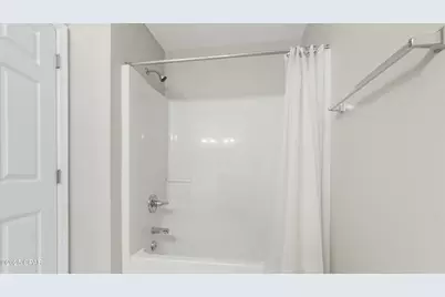 3165 Meadow Street, Lynn Haven, FL 32444 - Photo 14