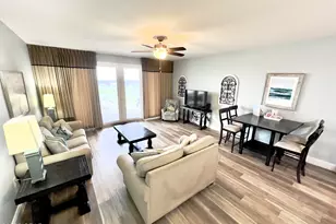 9902 S Thomas Dr, Panama City, FL 32408 - Photo 10