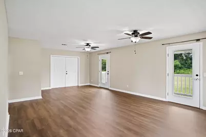 2084 Finley Avenue, Grand Ridge, FL 32442 - Photo 16