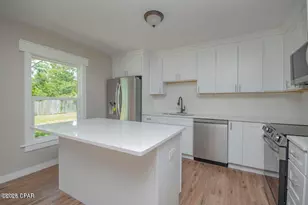 3119 W 23rd Ct, Panama City, FL 32405 - Photo 10