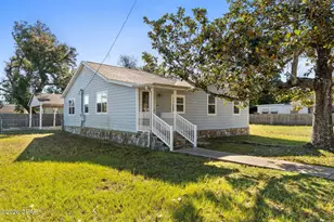 1620 Deer Ave, Panama City, FL 32401 - Photo 1
