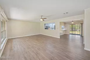 727 Wrights Creek Rd, Caryville, FL 32427 - Photo 8